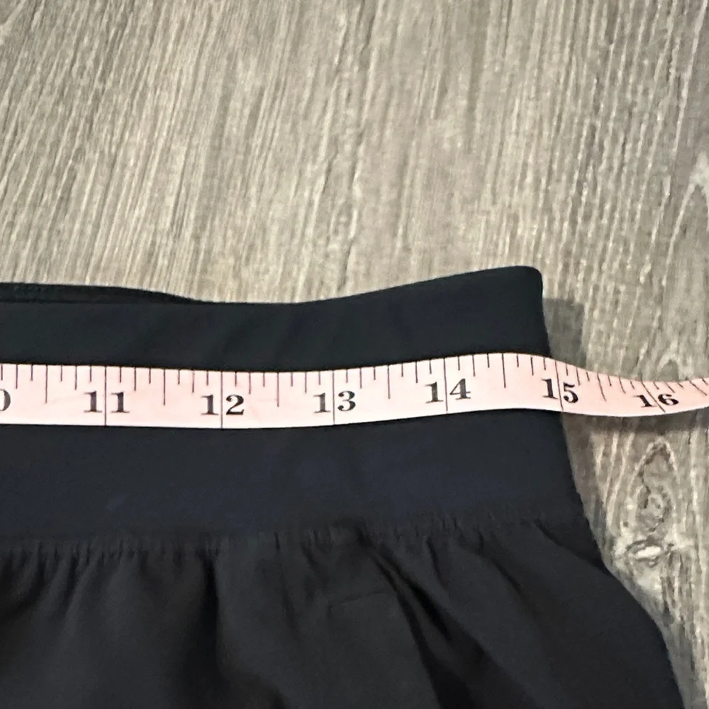 Lululemon Medium THE Short Linerless Men's Black Lightweight Gym Athletic Shorts - Picture 8 of 8